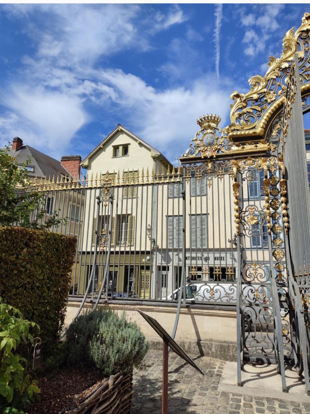 Appartement Cosy Tout Confort Troyes Exterior photo